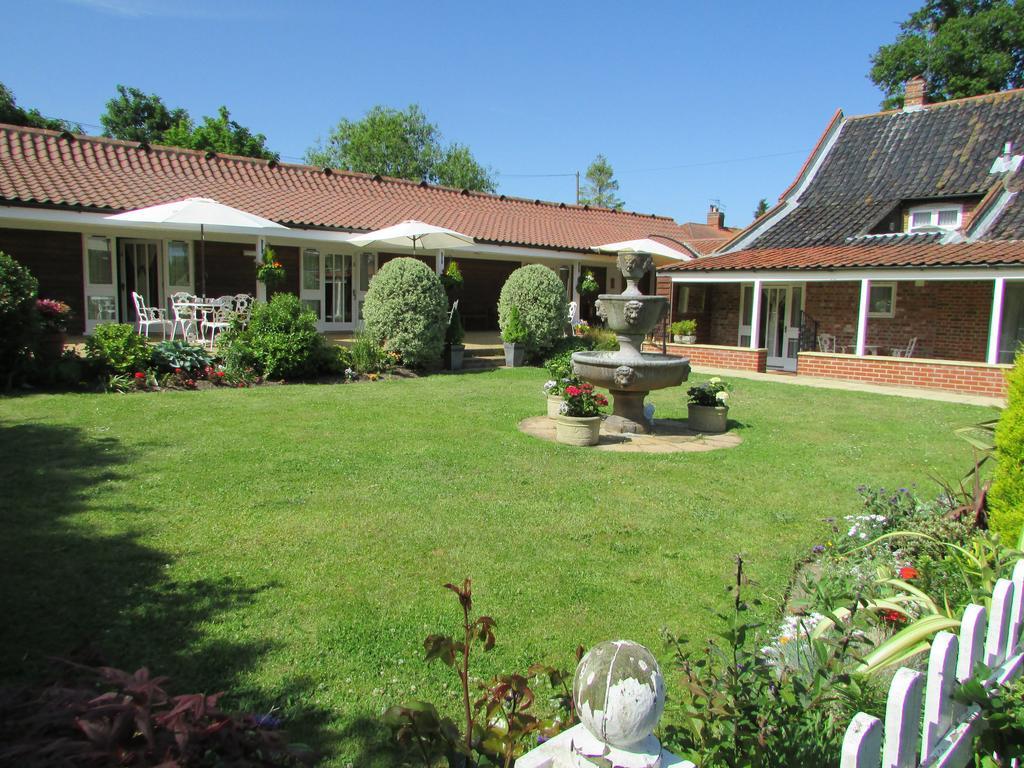 Bed and Breakfast Decoy Barn Fritton Экстерьер фото