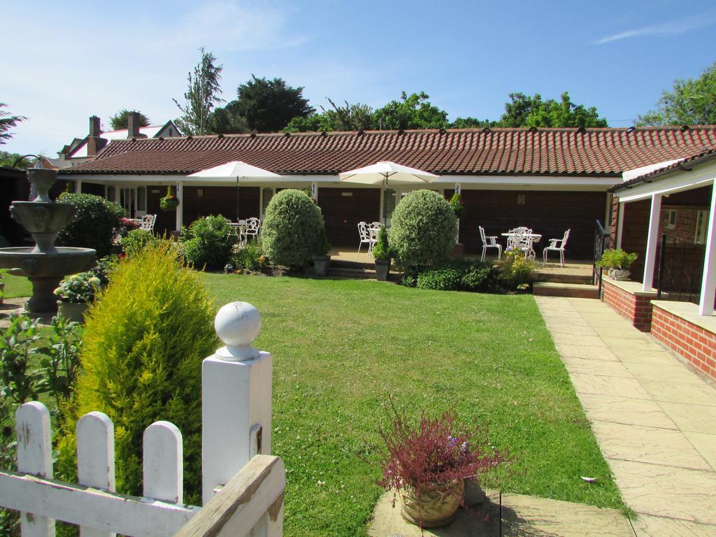 Bed and Breakfast Decoy Barn Fritton Экстерьер фото