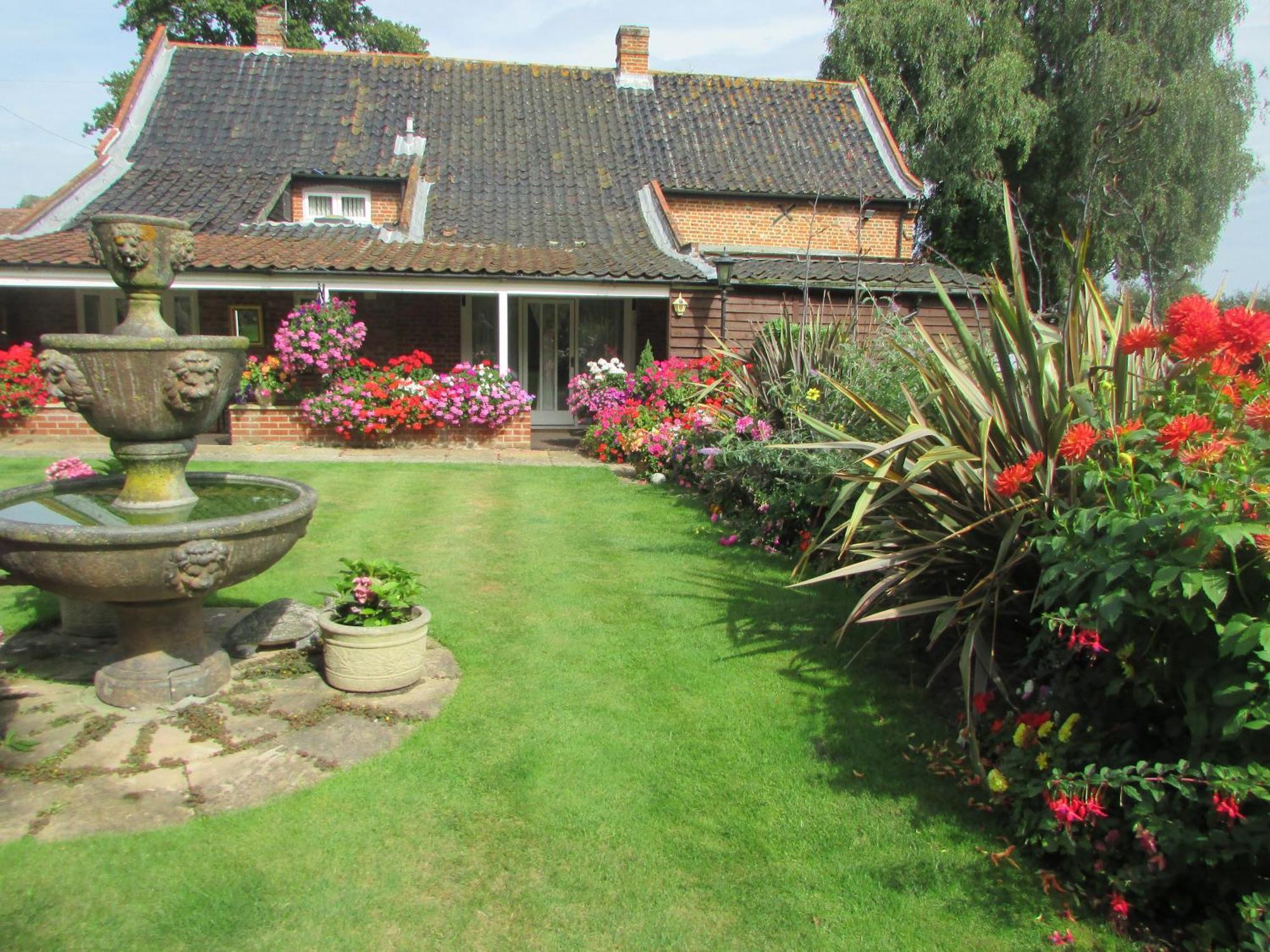 Bed and Breakfast Decoy Barn Fritton Экстерьер фото