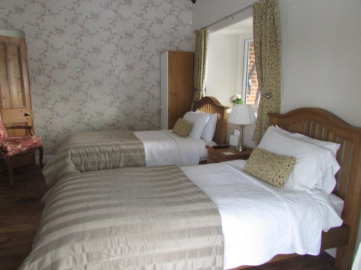 Bed and Breakfast Decoy Barn Fritton Экстерьер фото